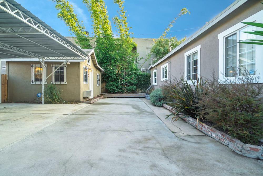 로스앤젤레스 Stylish 2 Bed & 2 Bath At The Heart Of Hollywood With Free Parking - One Car Only 아파트 외부 사진